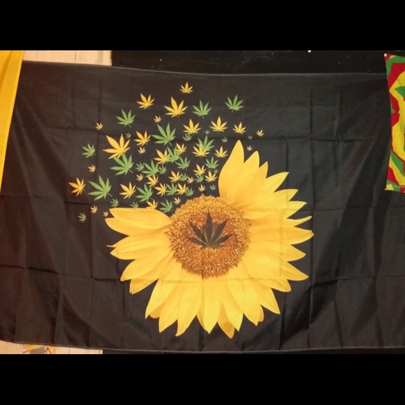 Sunflower Wall Hanging Tapestry, 60x40 - Picture 3 of 3